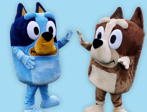 Costumed characters of Bluey and Bingo